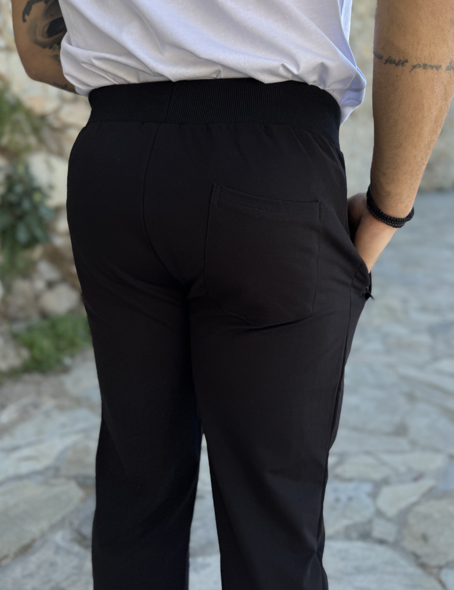 Ανδρική αθλητική μαύρη φόρμα με λάστιχο 50121 φωτογραφία